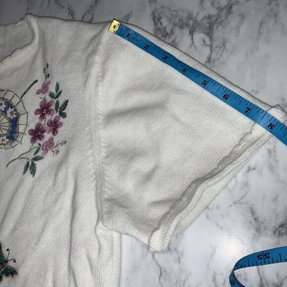Vintage Alfred Dunner Floral Butterflies White Embroidered Bead Knit Top Size L - Picture 11 of 12